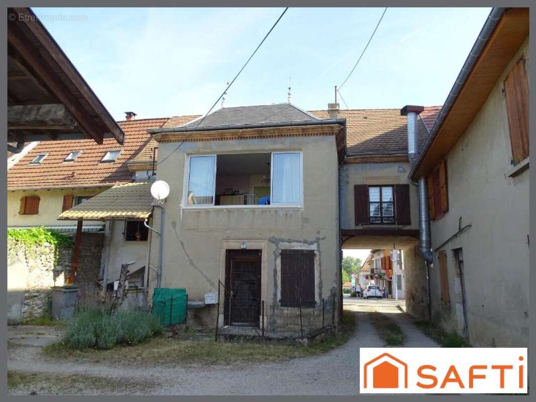 Photo 2 - Appartement à VEZERONCE-CURTIN