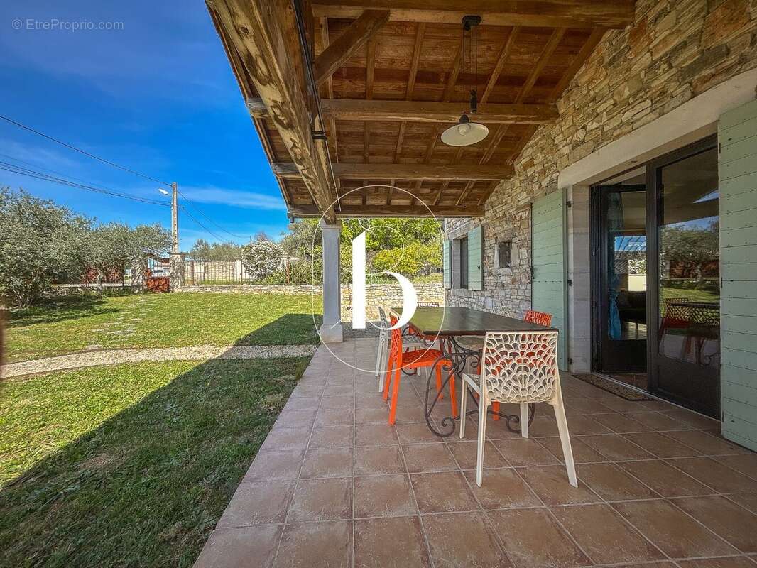 Maison à ORGNAC-L'AVEN