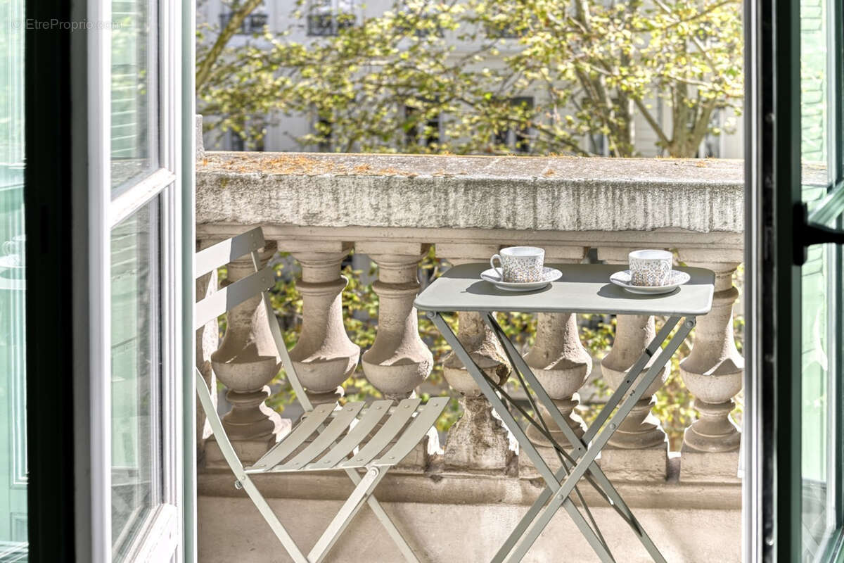 Appartement à LYON-6E