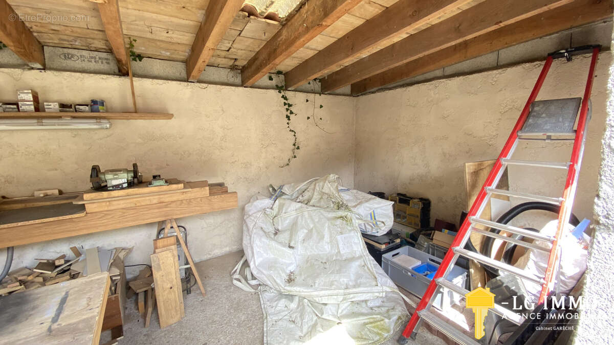 Longère avec dépendances, garages 300 m2, jardin, proche estuaire - photo 47