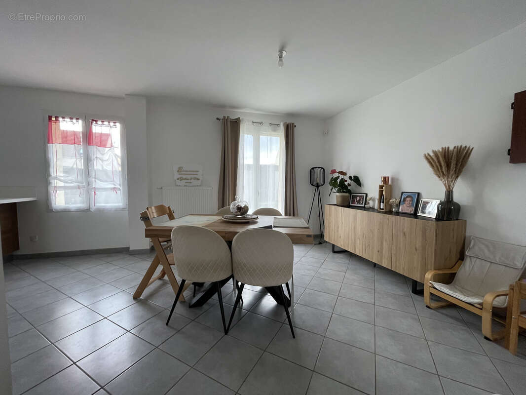 Maison à NEUILLY-EN-THELLE