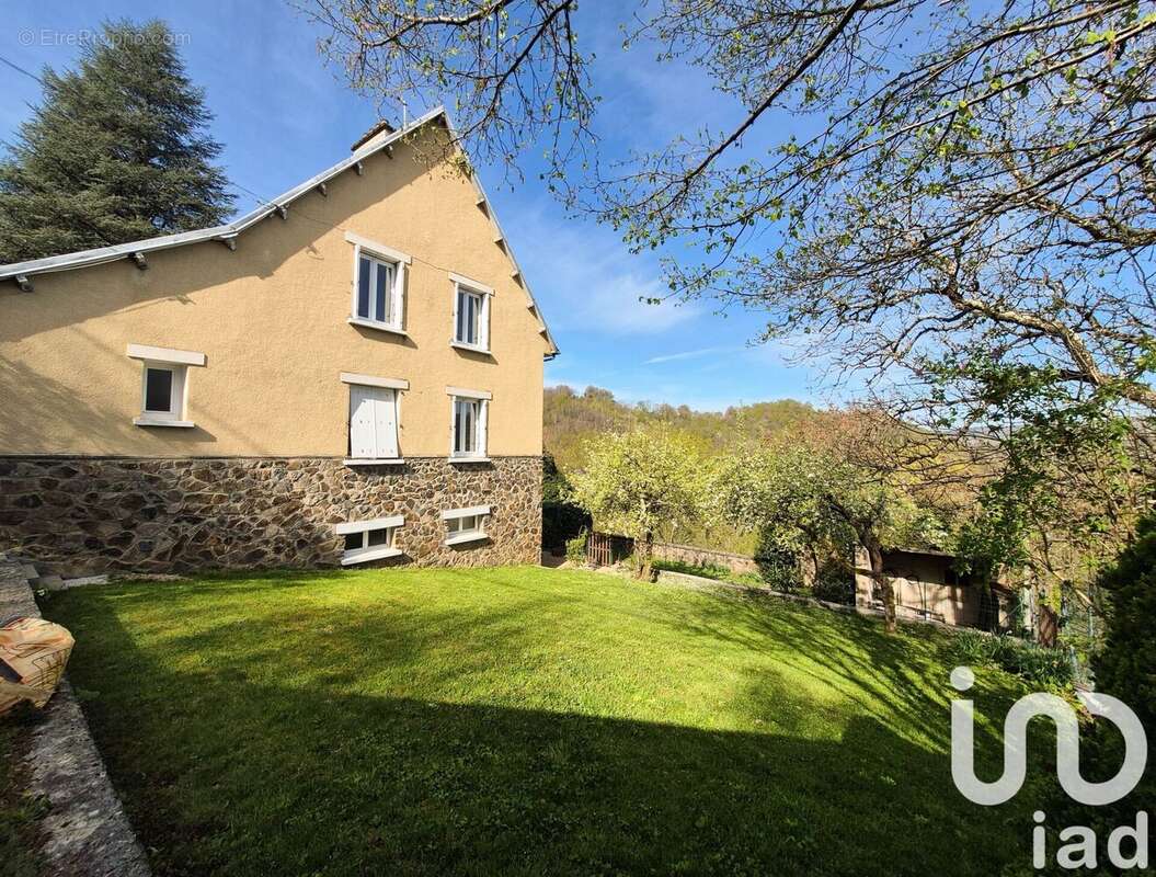 Photo 2 - Maison à LASSOUTS