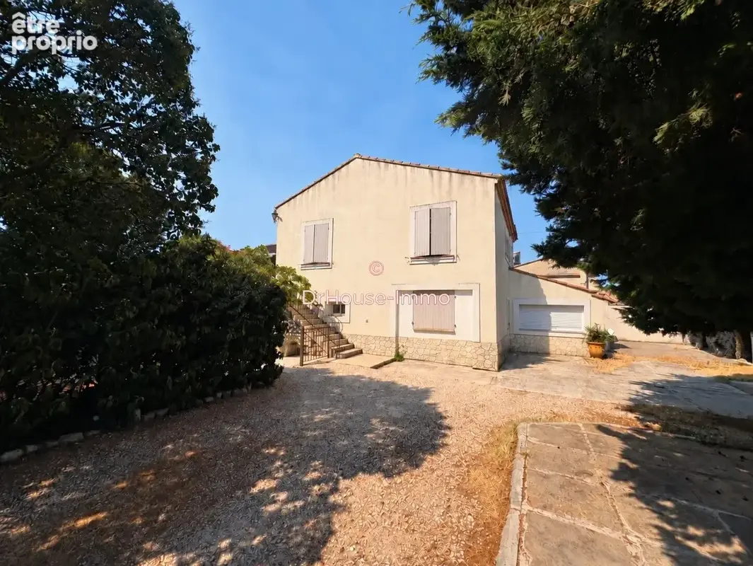 Maison 10 pièces 274 m² à vendre à Morieres-Les-Avignon (84310) - photo 5
