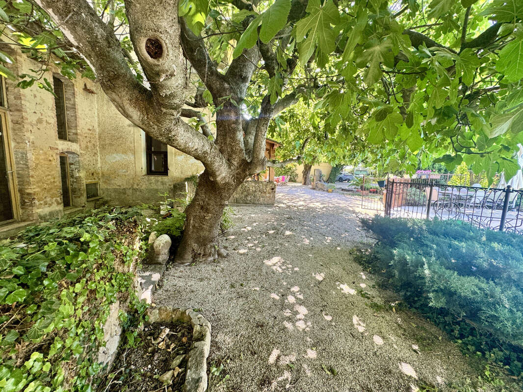 Maison à PIOLENC