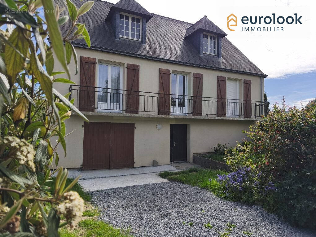 Maison à MALESTROIT