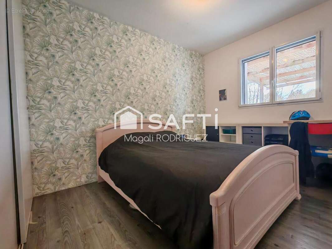 Photo 7 - Maison à ROUGE