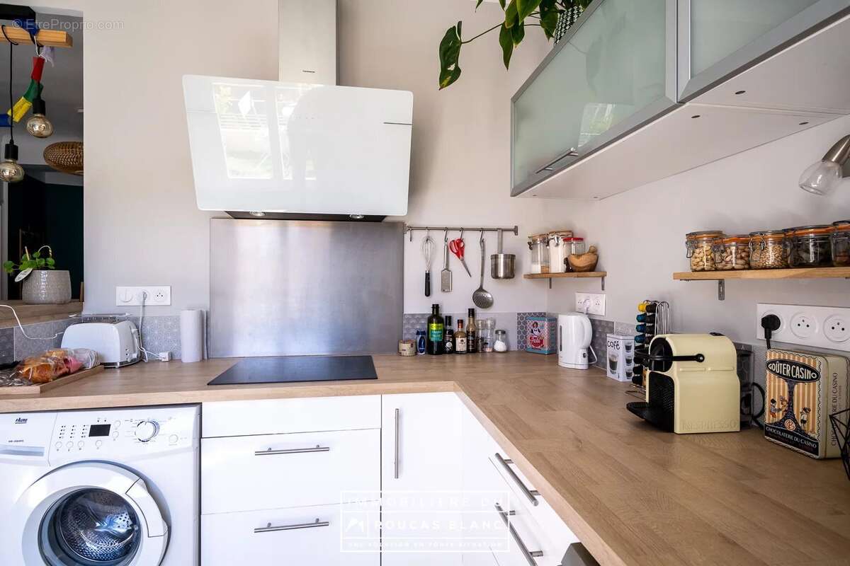 Appartement à MARSEILLE-8E