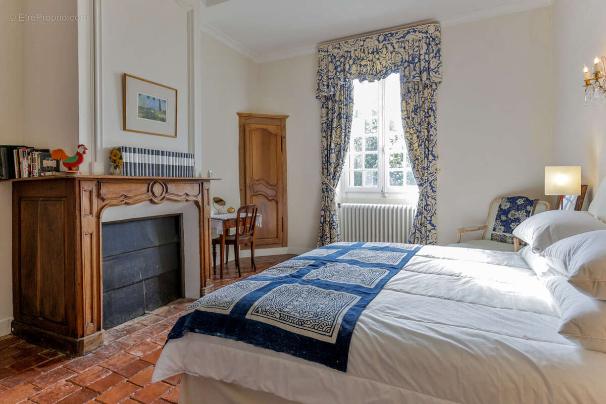Maison à AIGNAN