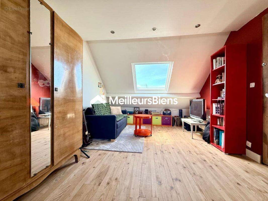 Maison à SAINT-OUEN-L'AUMONE