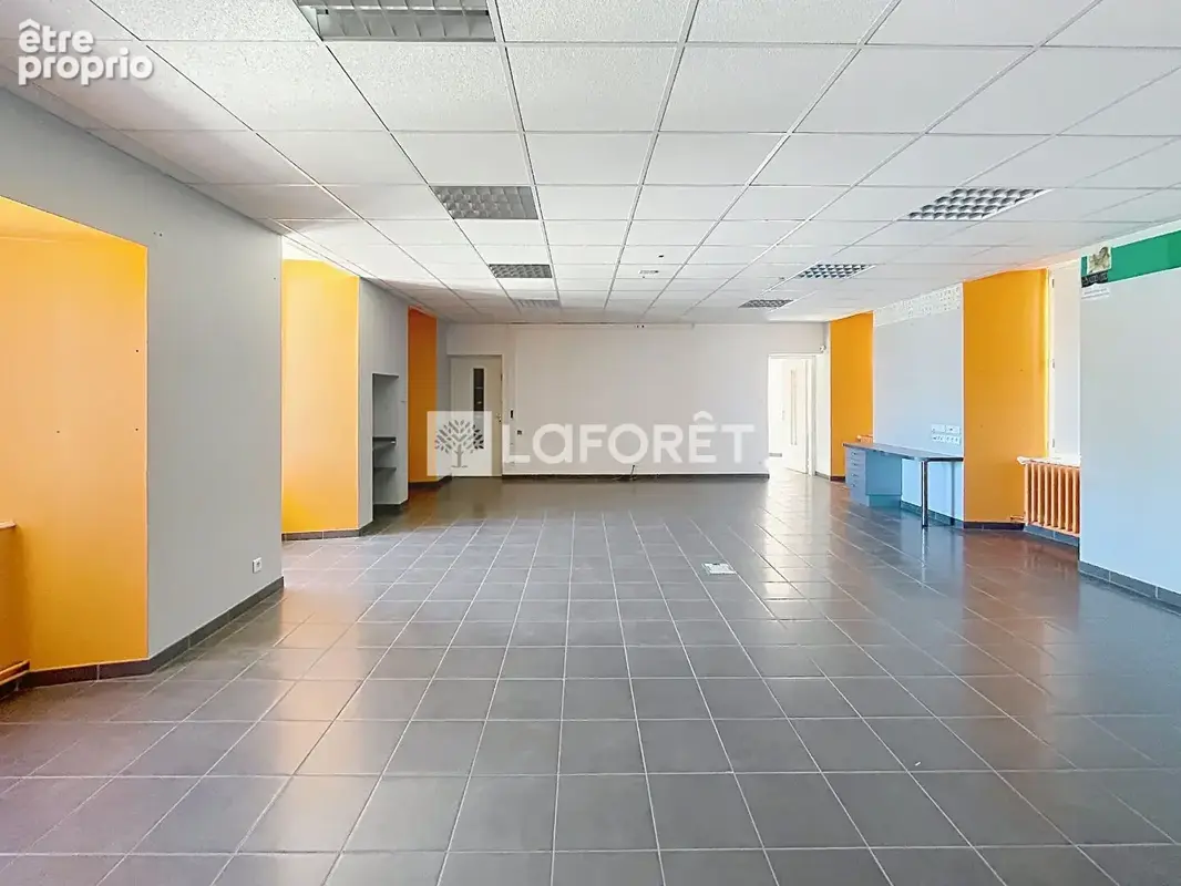 IDEAL INVESTISSEUR! Immeuble Josselin 25 pièce(s) 830 m2 - photo 14