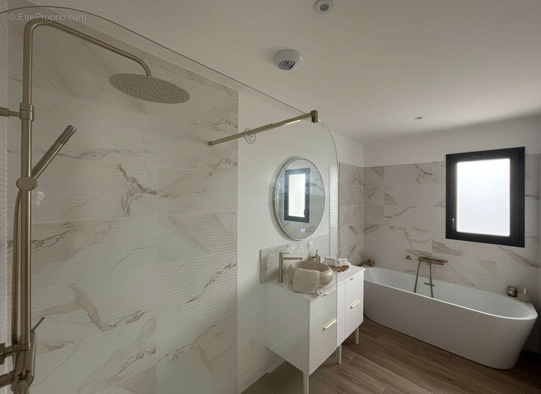 Maison à BRAIN-SUR-L'AUTHION