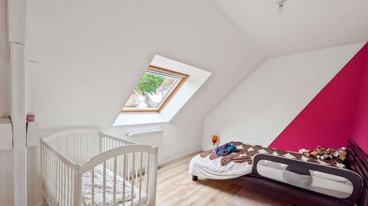 Maison à DINGE