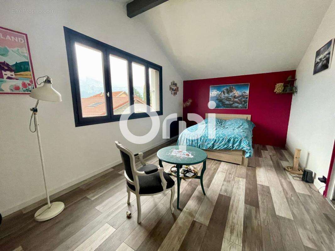 Appartement à VILLARD-BONNOT