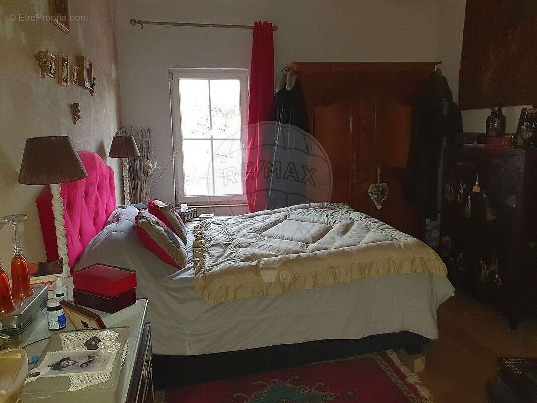 Maison à TAILLEBOURG