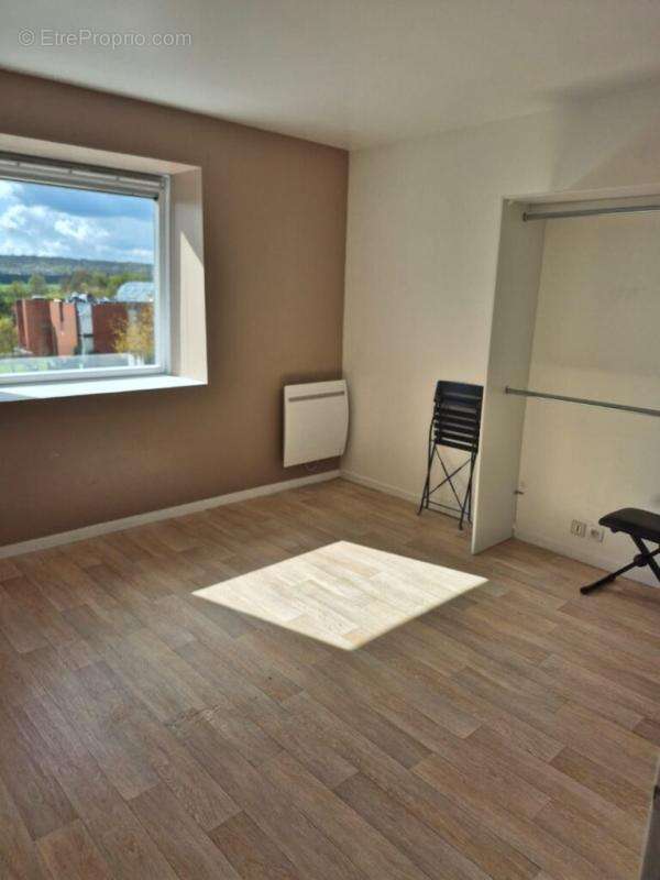 Villepreux a vendre appartement t2 46.53 m2 avec balcon - photo 2