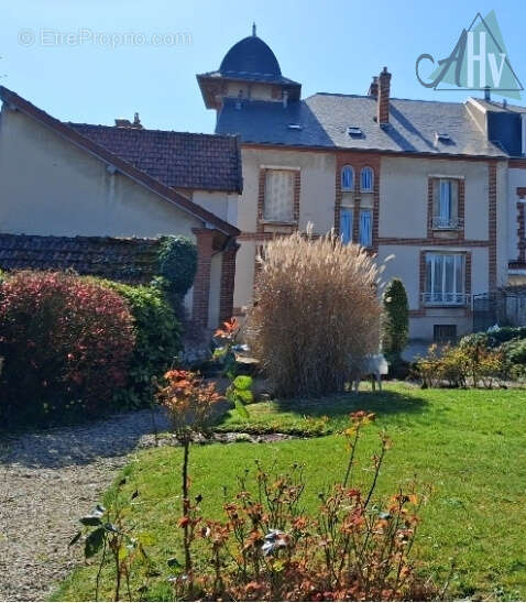 Maison à NANGIS
