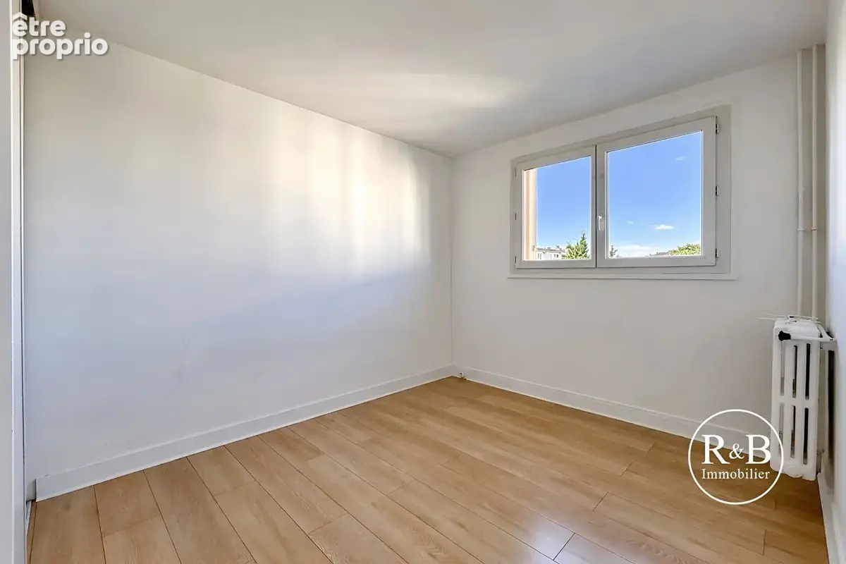 Appartement Les Clayes Sous Bois 4 pièce(s) 63.26 m2 - photo 10