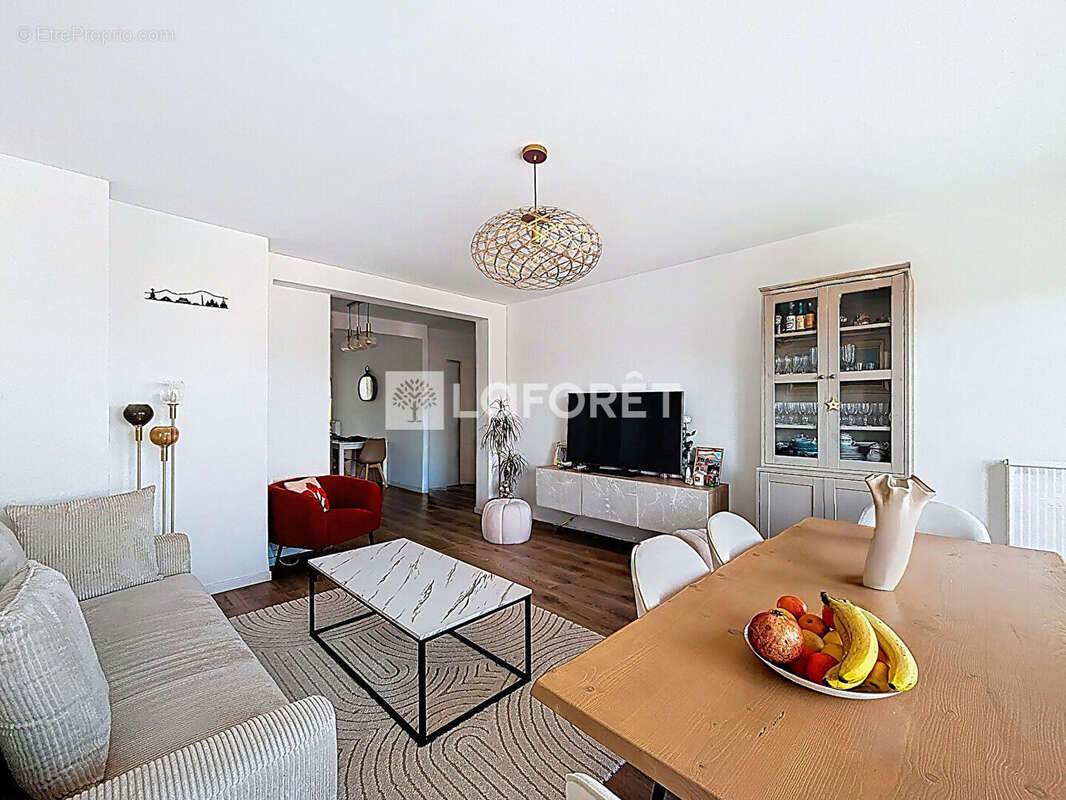 Appartement à MARSEILLE-8E