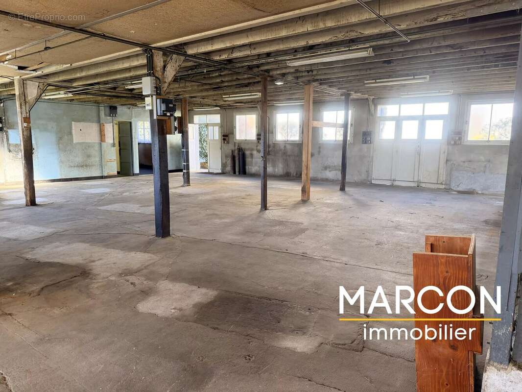 Maison à BUSSIERE-DUNOISE