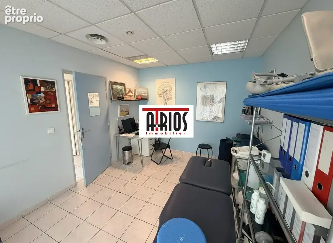 Commerce 60 m² à vendre à Hyeres (83400) - photo 8