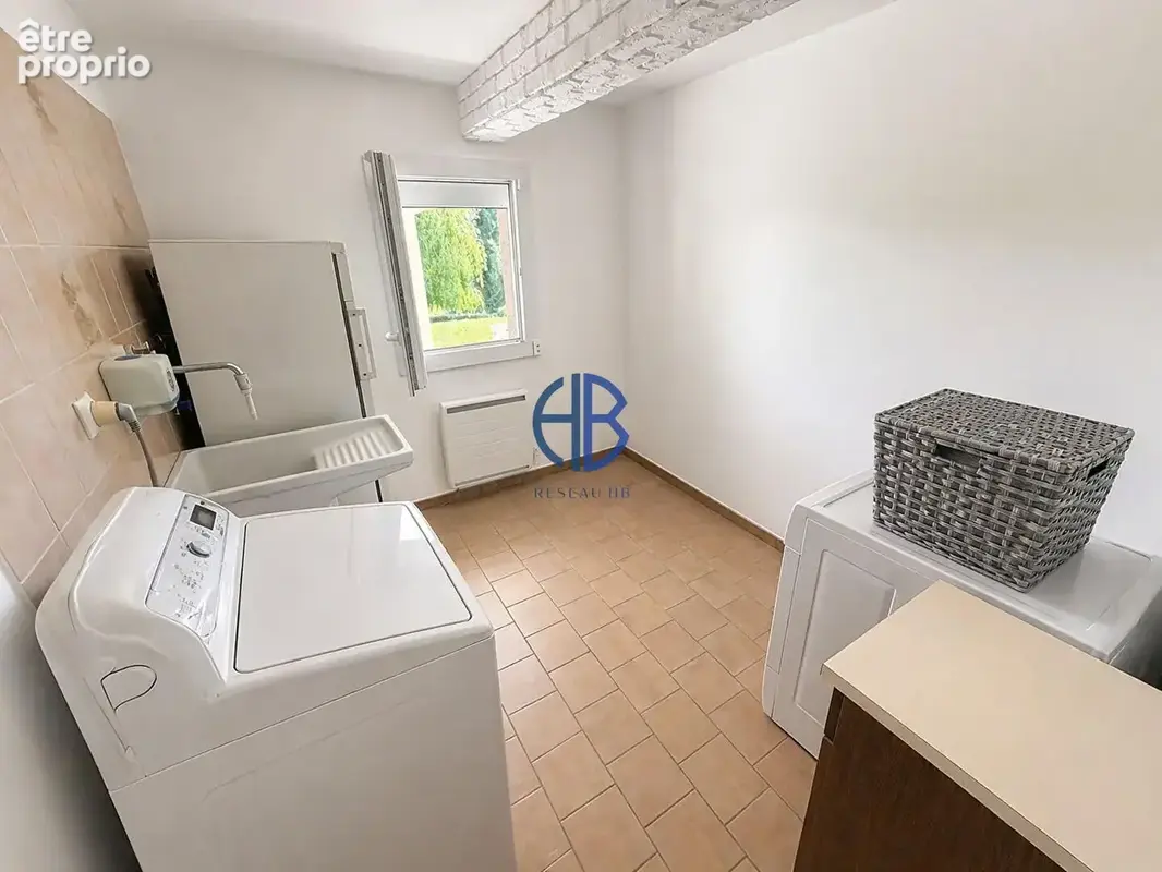 Maison Cessieu 7 pièce(s) 160 m2 - photo 10