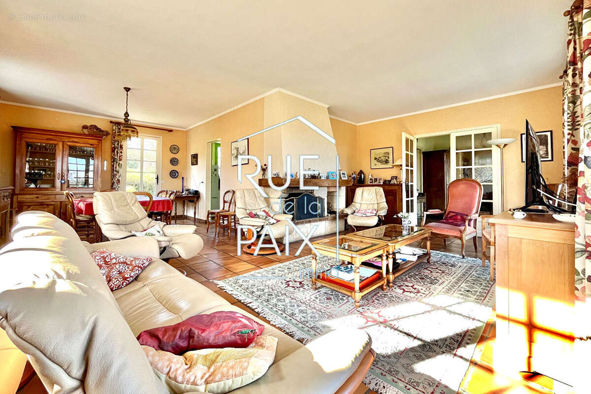 Maison à SAINT-LOUP-LAMAIRE