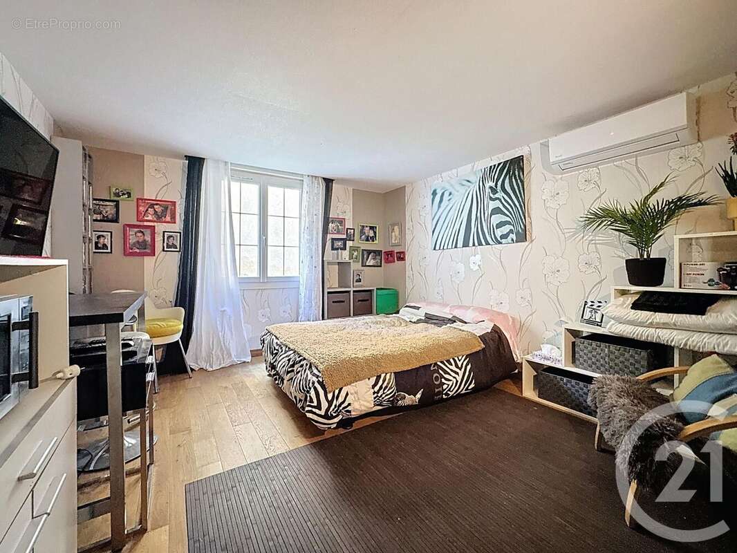 Maison 98 m² à Lorrez-Le-Bocage-Preaux  - photo 9