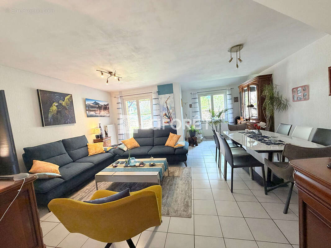 Maison à MOULINS-LES-METZ