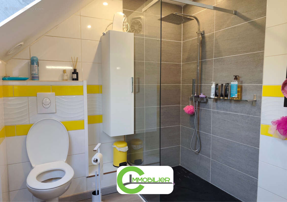 Maison à SAINT-CALAIS