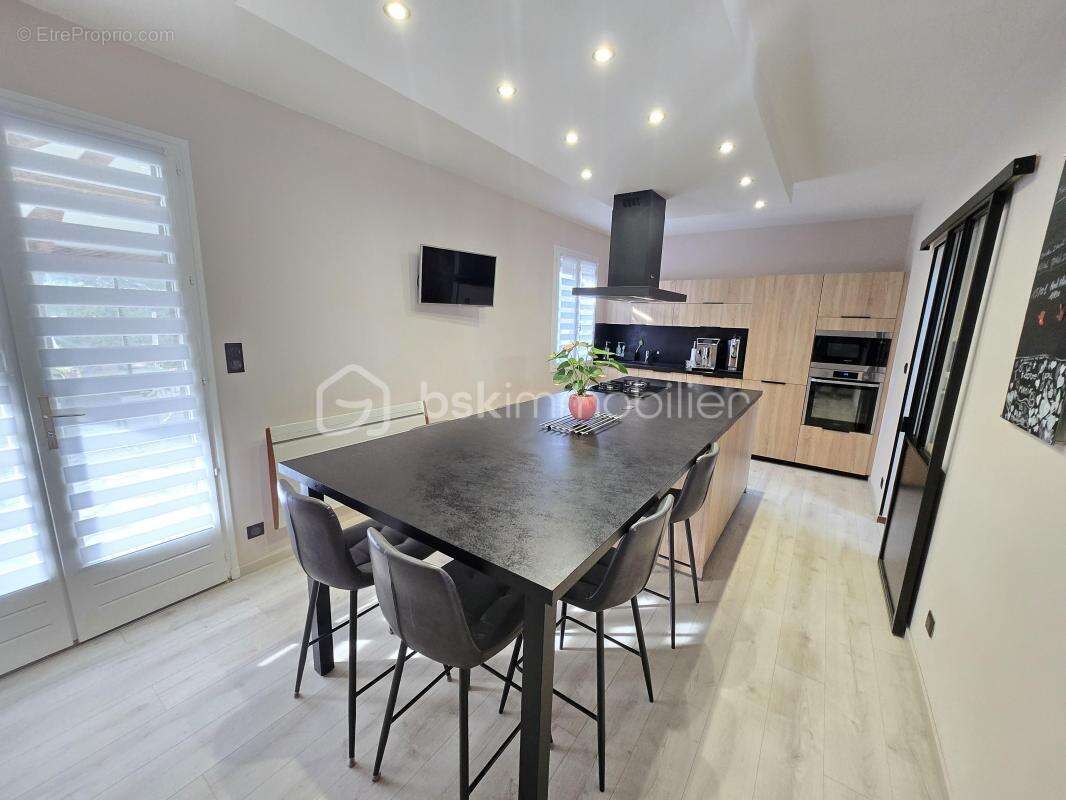 Magnifique Pavillon sur sous-sol de 133m² quartier Montapins à Nevers - photo 8