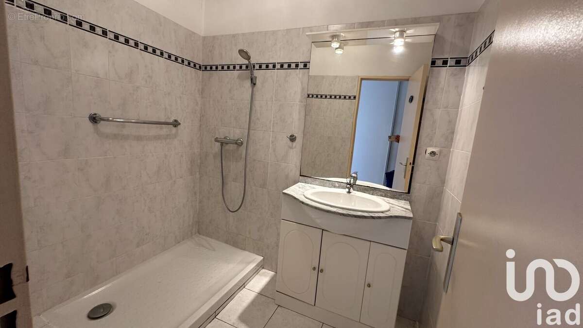 Photo 4 - Appartement à VALLAURIS