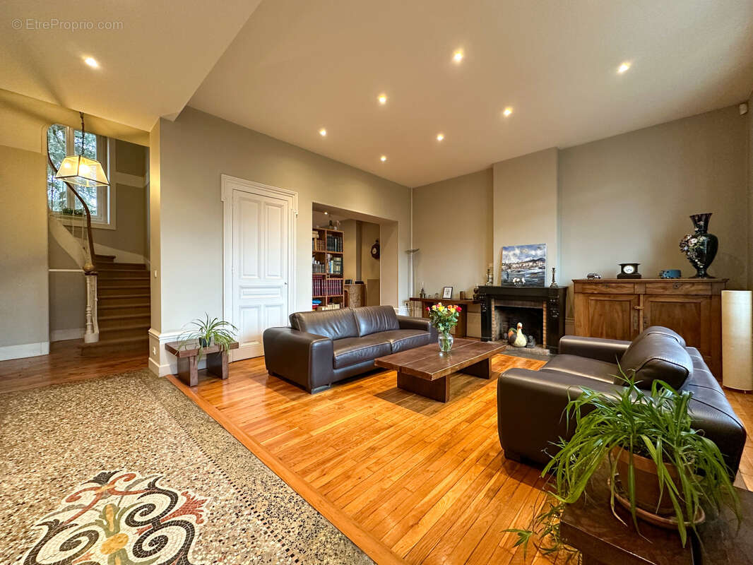 Maison à SAINT-CHAMOND