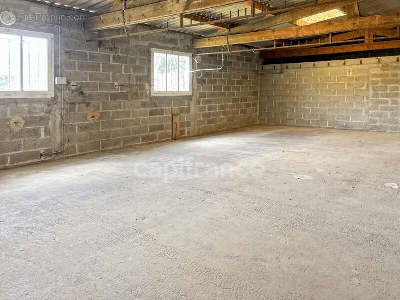 Appartement à SAVIGNE-L'EVEQUE