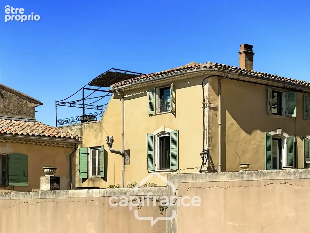 ne demeure de caractère au cœur de la Provence: 242 m2 de superficie habitable , une TERRASSE PANORAMIQUE. Distribution sur 3 ni - photo 5