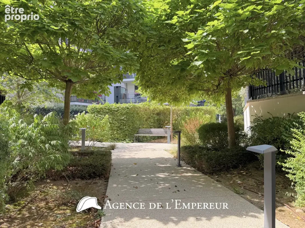 4 pièces, 3 chambres, balcon, au calme, proche place Besche à Rueil. 2 parkings. Résidence récente - photo 28