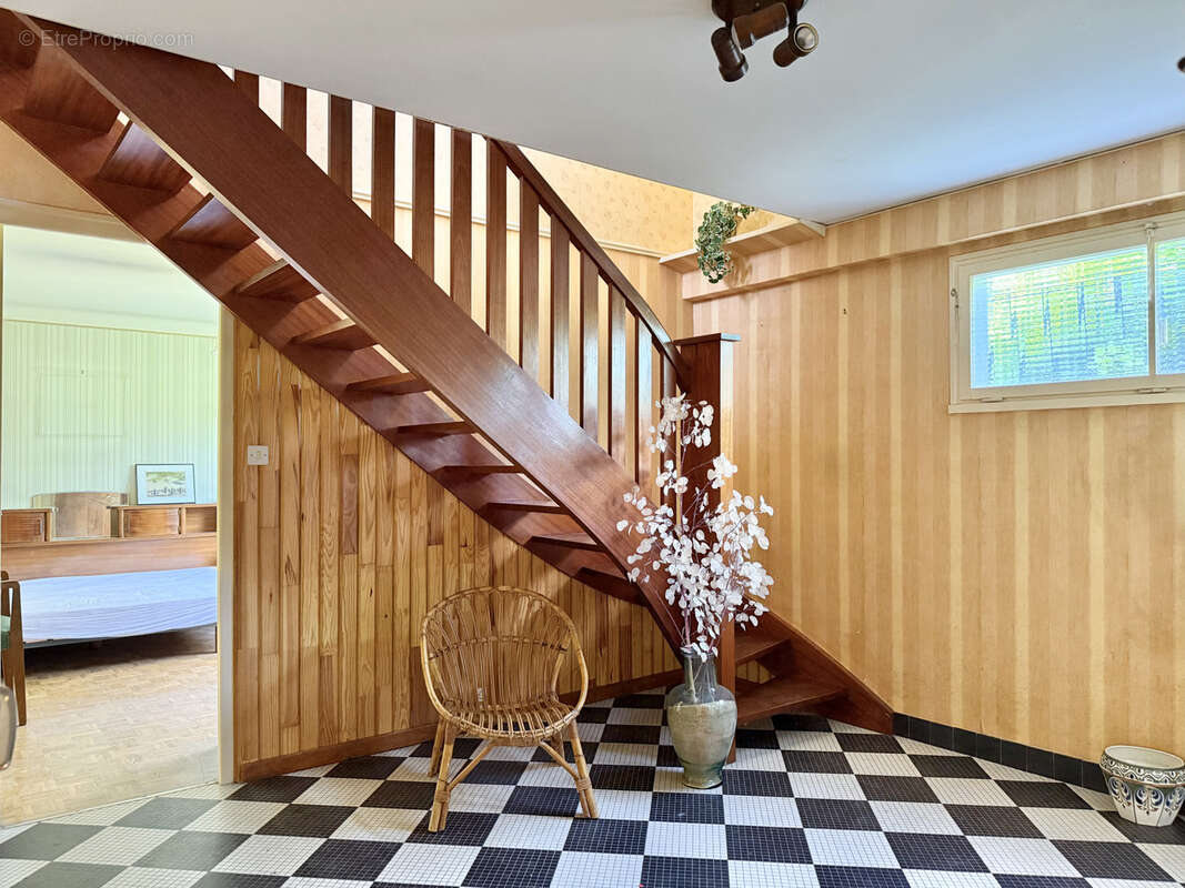 Maison à BOUGUENAIS