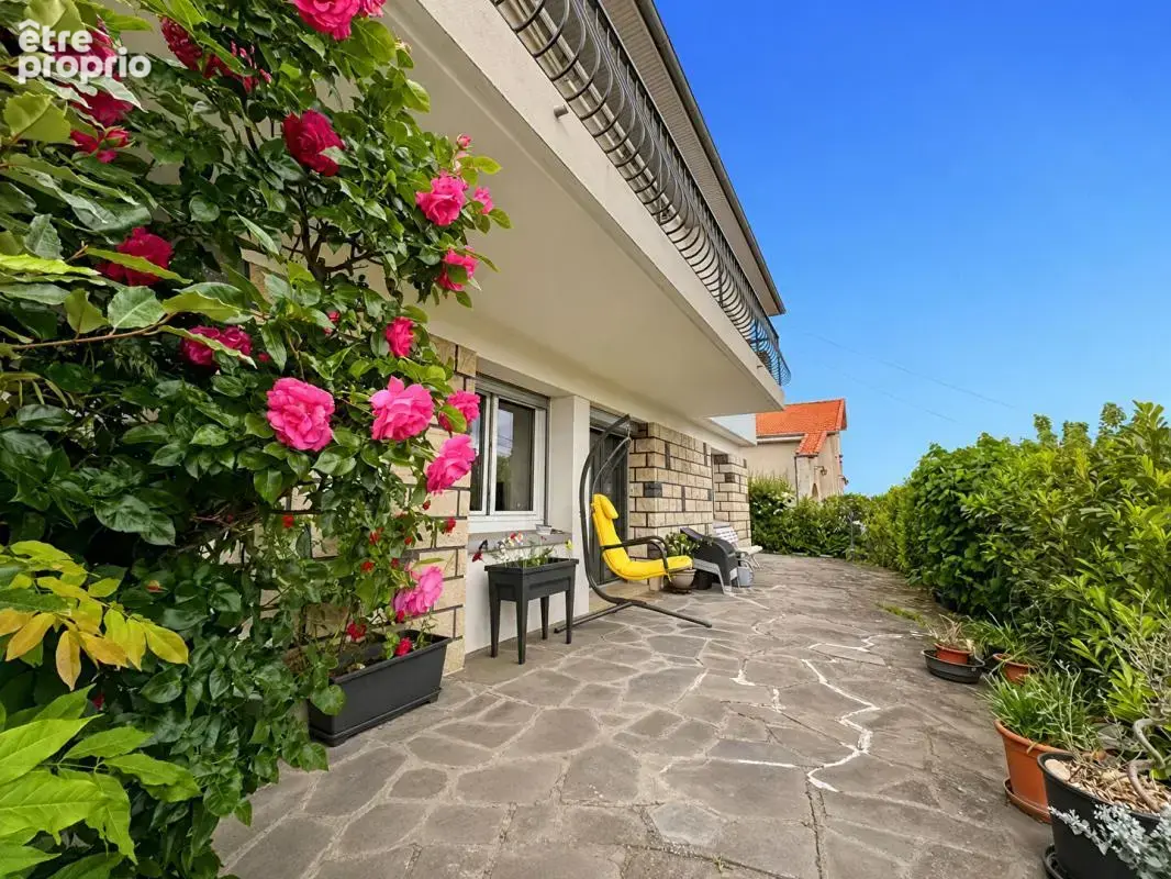 Maison familiale avec vue panoramique - Beaumont - photo 2