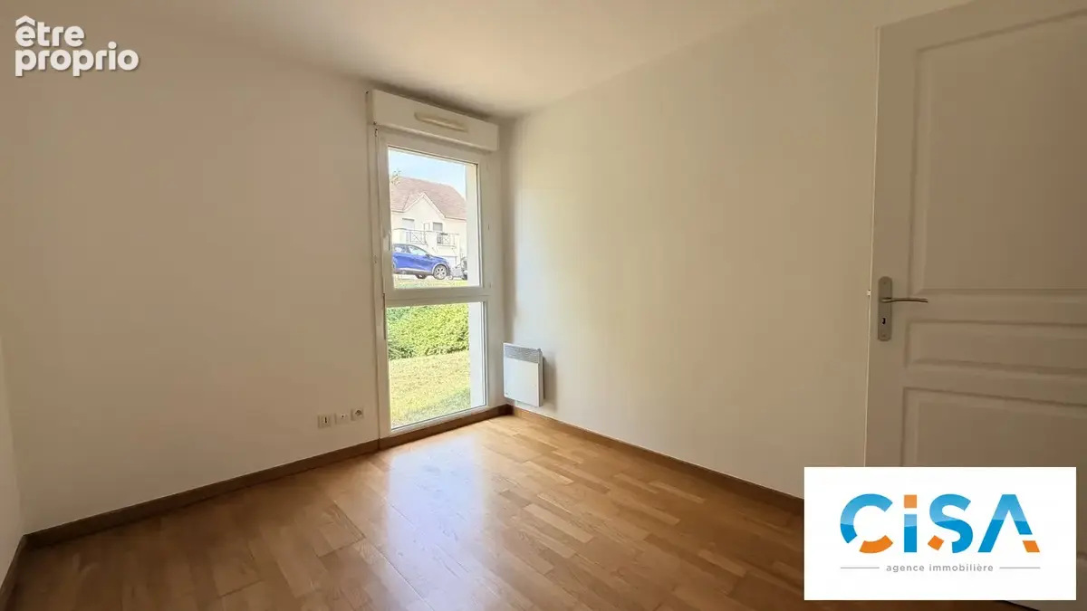Appartement 42 m² à Verneuil-En-Halatte  - photo 5