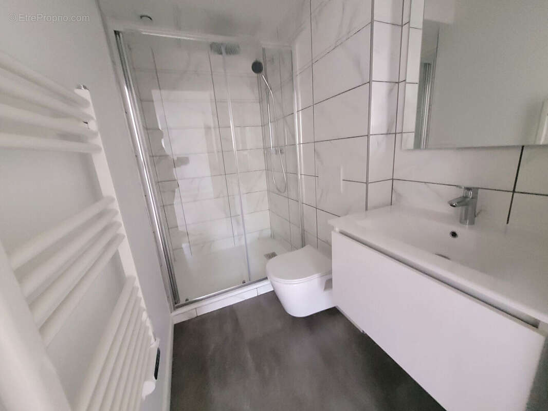 Appartement à COUPVRAY