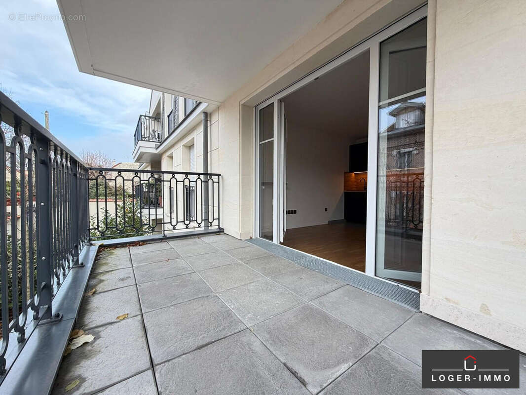 Appartement à LE PERREUX-SUR-MARNE