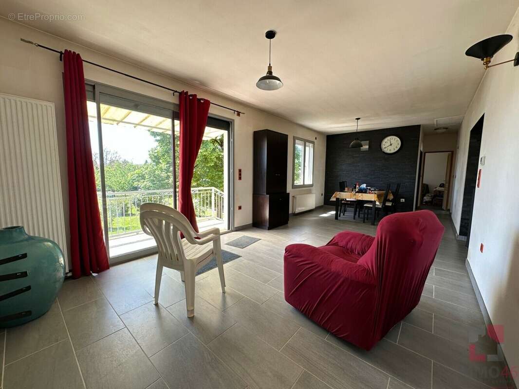 Maison à PRAYSSAC