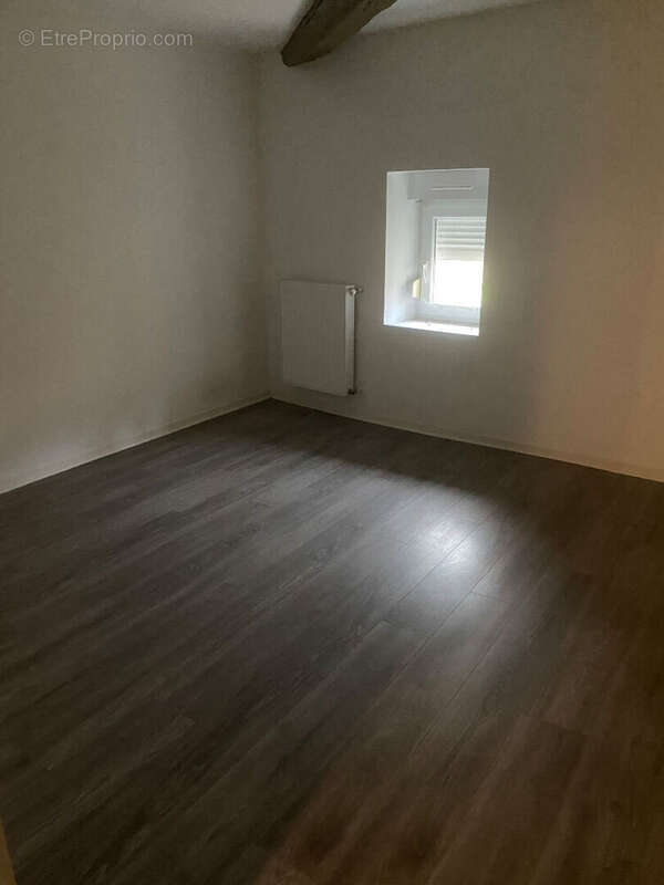 Appartement à CHATEAU-SALINS