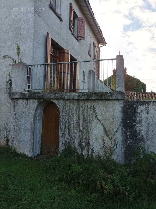 Maison à MONSEMPRON-LIBOS