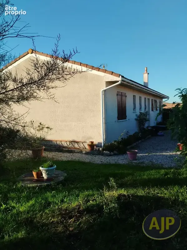 Maison plain-pieds 90m2 - 3 chambres - Jardin 500m2 - Garage - Pauillac - photo 4