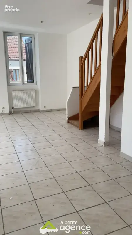 Maison 4 pièces 95 m² à vendre à Sancoins (18600) - photo 4