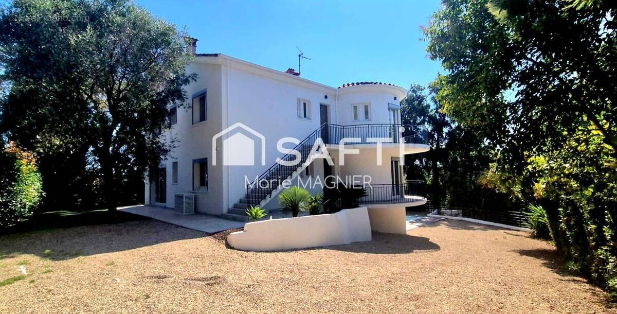 Photo 1 - Maison à ANTIBES