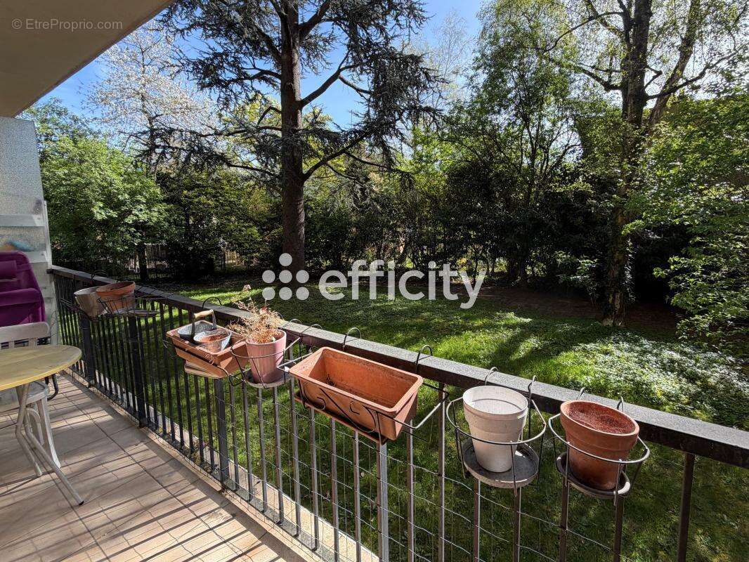 Appartement à CHATENAY-MALABRY