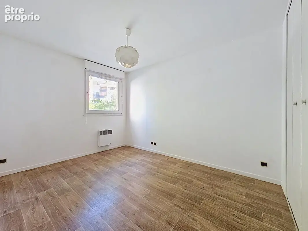 Appartement Marseille 3 pièces 83.52 m2 avec parking cave et balcons - photo 5