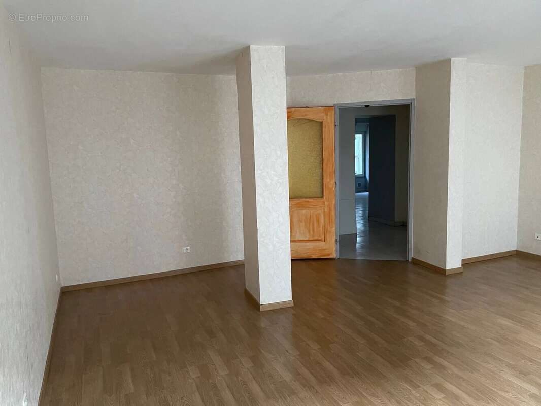 Grand appartement proche centre-ville - photo 5