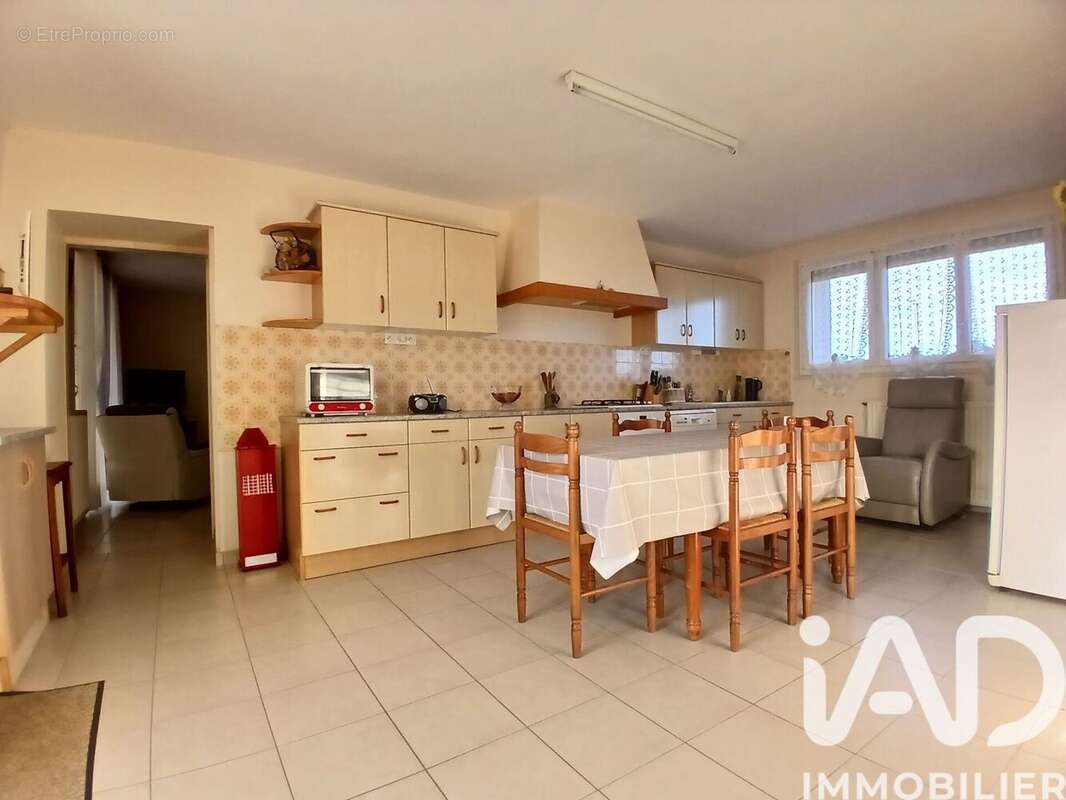 Photo 4 - Maison à SAMMARCOLLES